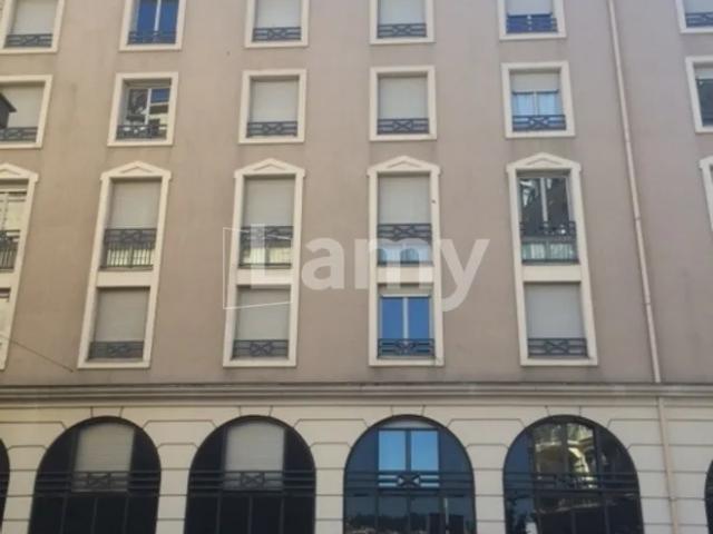 Location Appartement Rue de la Victoire, Lyon