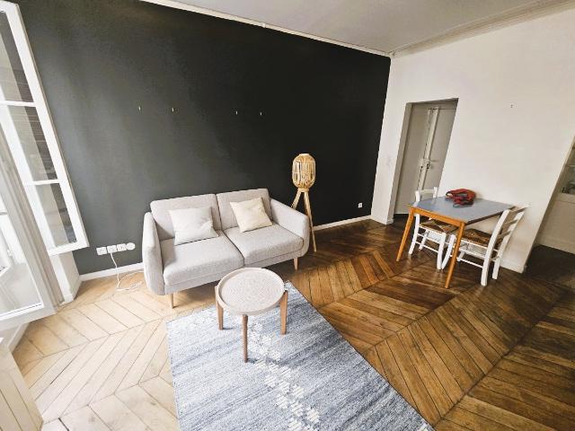 Location Appartement Rue de la Villette, Paris