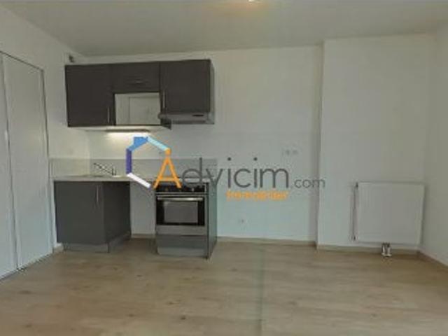 Location Appartement Rue de l'Abbé Dugué, Saint Jean de la Ruelle