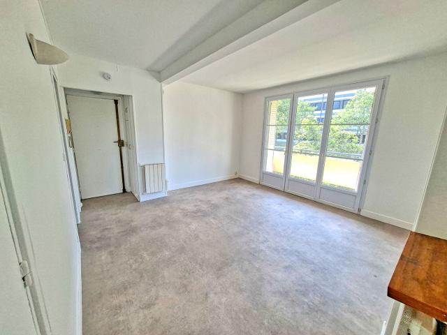 Location Appartement Rue de l'Abreuvoir, Antony
