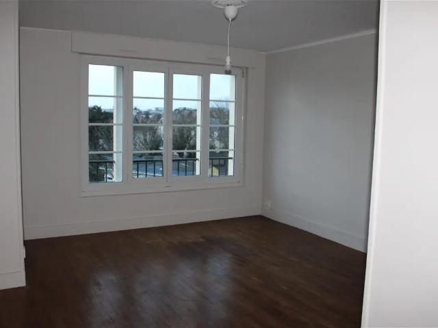 Location Appartement Rue de l'Académie, Caen