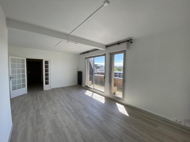 Location Appartement Rue de l'Amphithéâtre, Rodez