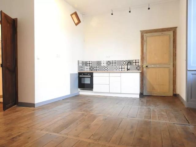 Location Appartement Rue de l'Ancienne Comédie, Poitiers