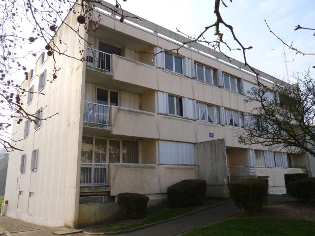 Location Appartement Rue de l'Ancienne Église, Sainte Gauburge Sainte Colombe