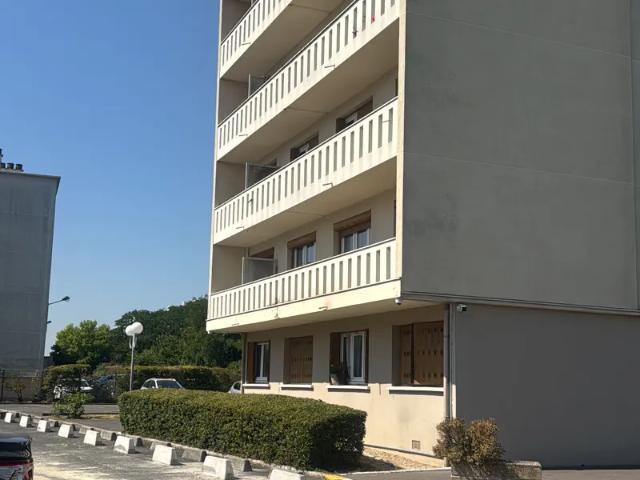 Location Appartement Rue de l'Angélus, Le Blanc Mesnil