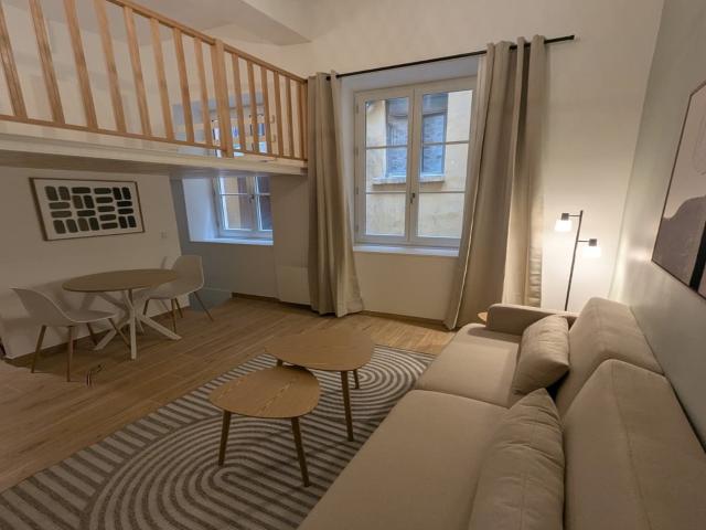 Location Appartement Rue de l'Annonciade, Lyon