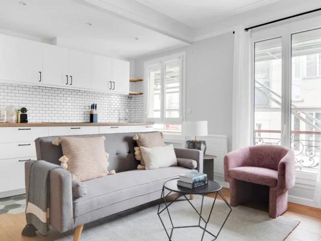 Location Appartement Rue de l'Arrivée, Paris