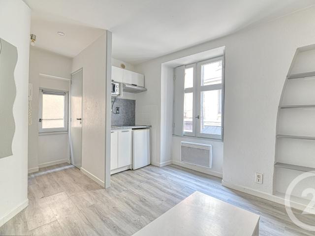 Location Appartement Rue de l'Étoile, Nîmes