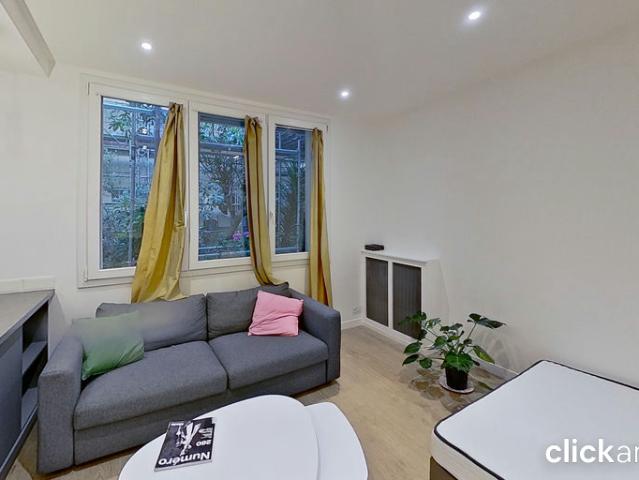 Location Appartement Rue de l'Étoile, Paris