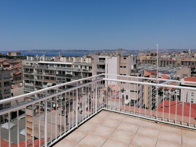 Location Appartement Rue de l'Évêché, Marseille