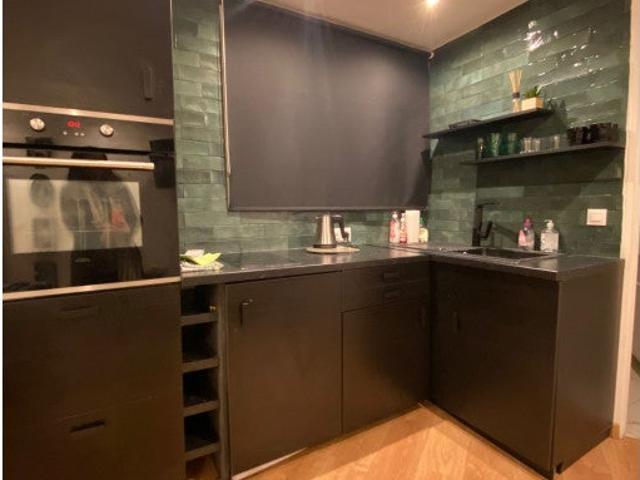 Location Appartement Rue de Lévis, Paris