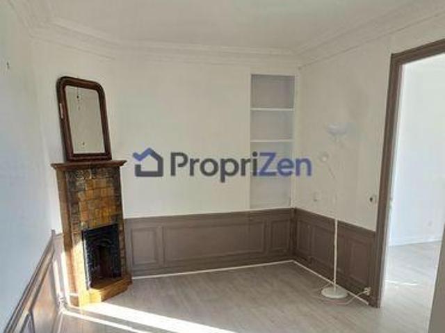 Location Appartement Rue de Lévis, Paris