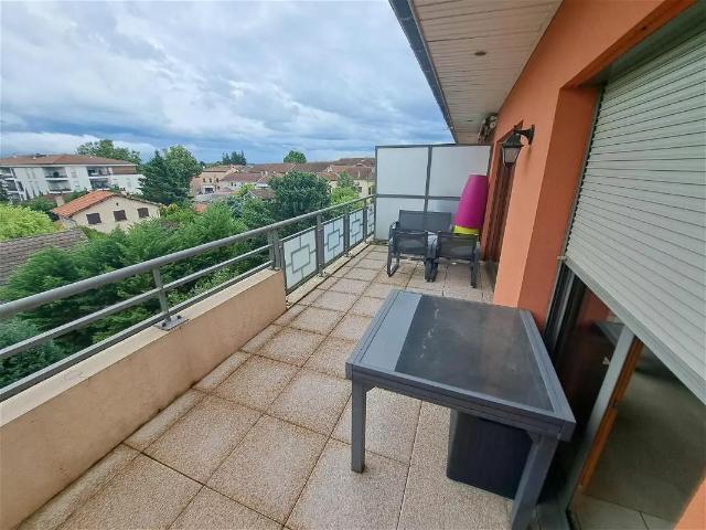 Location Appartement Rue de l'Égalité, Genas