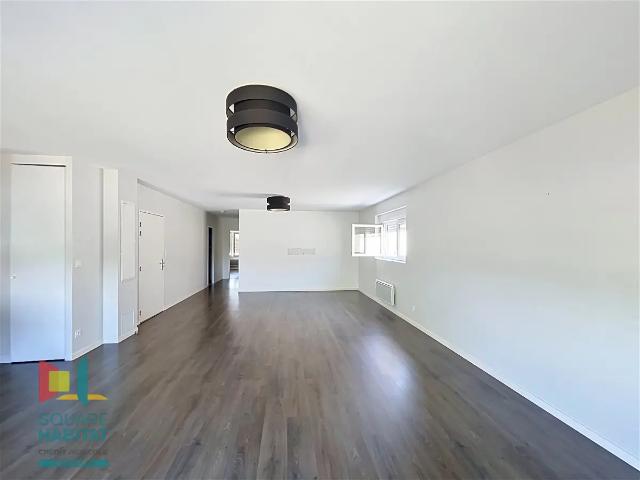 Location Appartement Rue de l'Égalité, Preignac