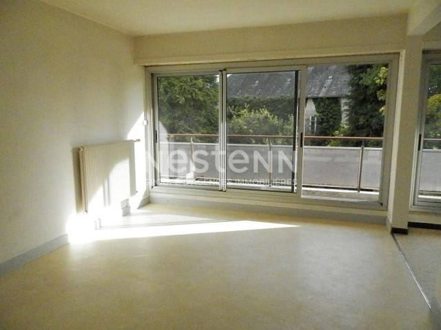 Location Appartement Rue de l'Église, Ussel