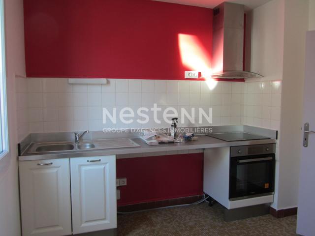 Location Appartement Rue de l'Église, Ussel