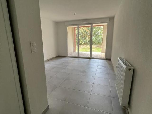 Location Appartement Rue de l'Église, Castelginest