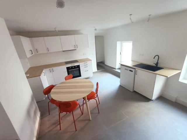 Location Appartement Rue de l'Église, Nanterre