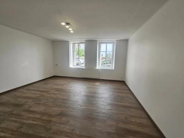 Location Appartement Rue de l'Église, Saint Privat la Montagne