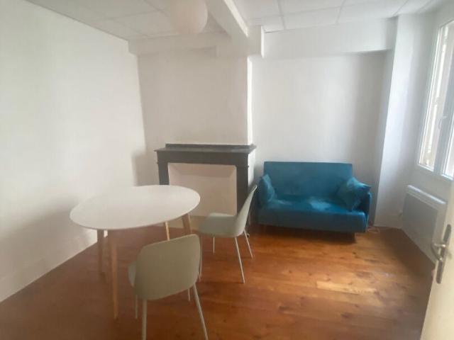 Location Appartement Rue de l'Esquile, Toulouse