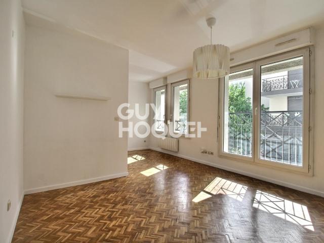 Location Appartement Rue de l'Est, Lyon