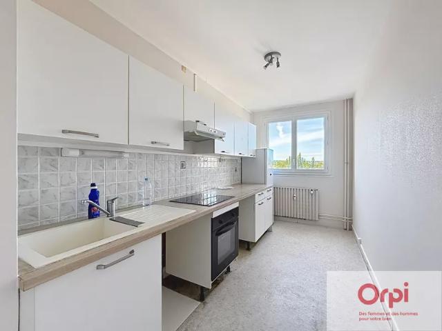 Location Appartement Rue de l'Hermitage, Montluçon