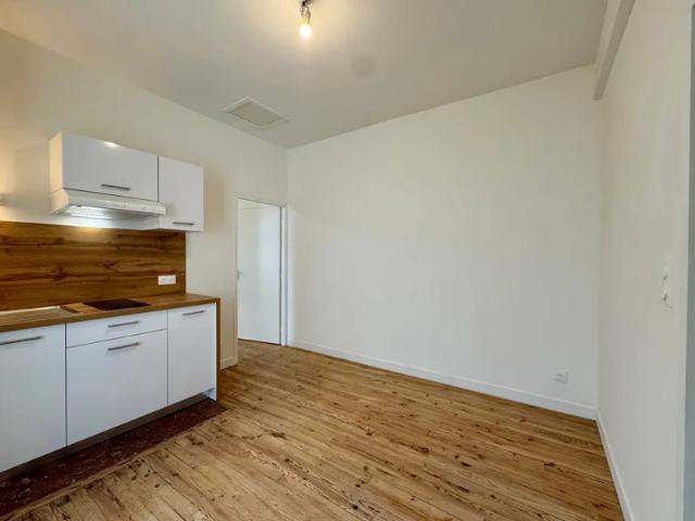 Location Appartement Rue de l'Hirondelle, Toulouse