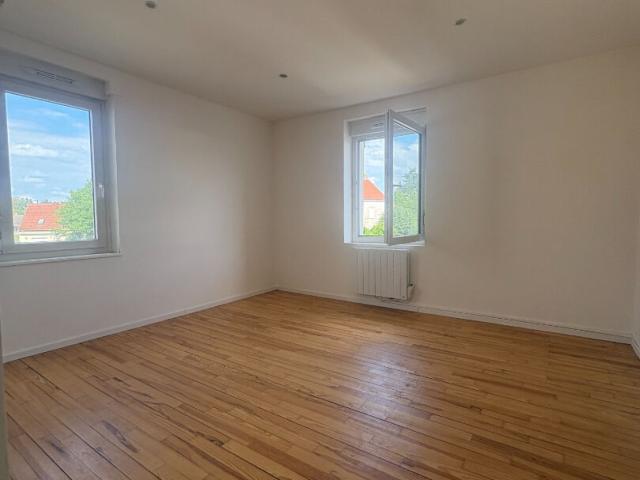Location Appartement Rue de l'Hôpital, Carling