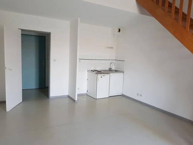 Location Appartement Rue de l'Horloge, Nîmes