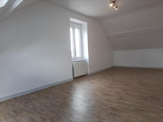 Location Appartement Rue de l'Hôtel de Ville, Combronde