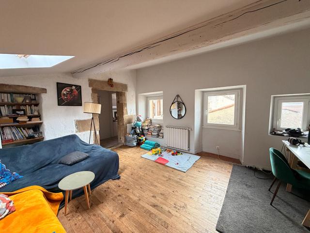 Location Appartement Rue de l'Hôtel de Ville, Valence