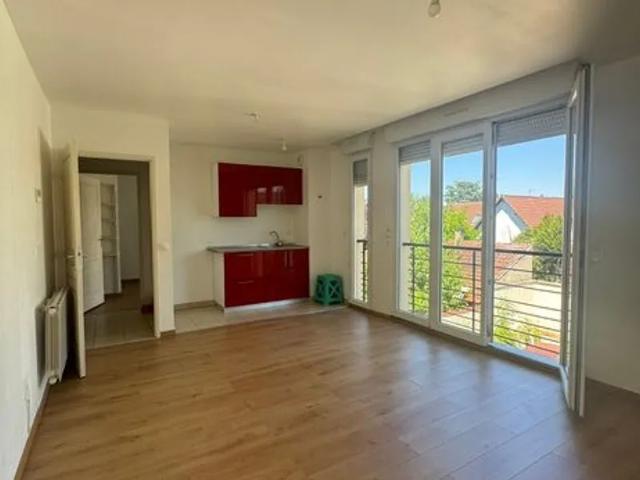 Location Appartement Rue de l'Île de France, Sevran