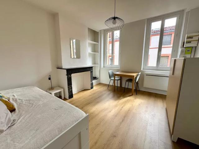 Location Appartement Rue de l'Industrie, Toulouse