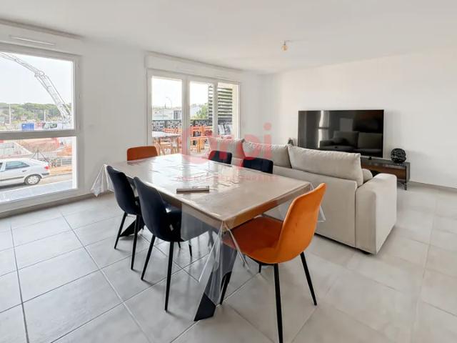 Location Appartement Rue de l'Intendance, Fréjus