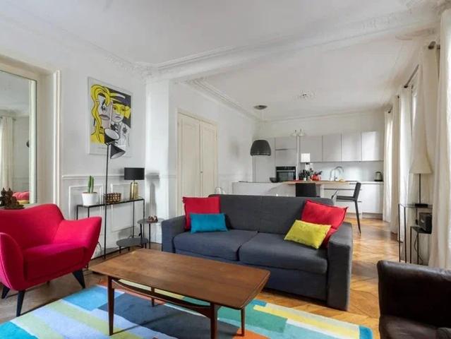 Location Appartement Rue de Monceau, Paris