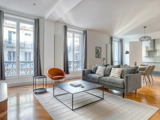 Location Appartement Rue de Monceau, Paris