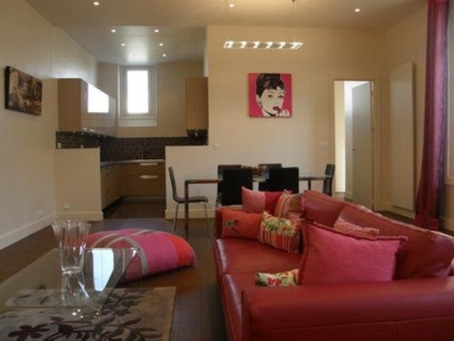 Location Appartement Rue de Monceau, Paris