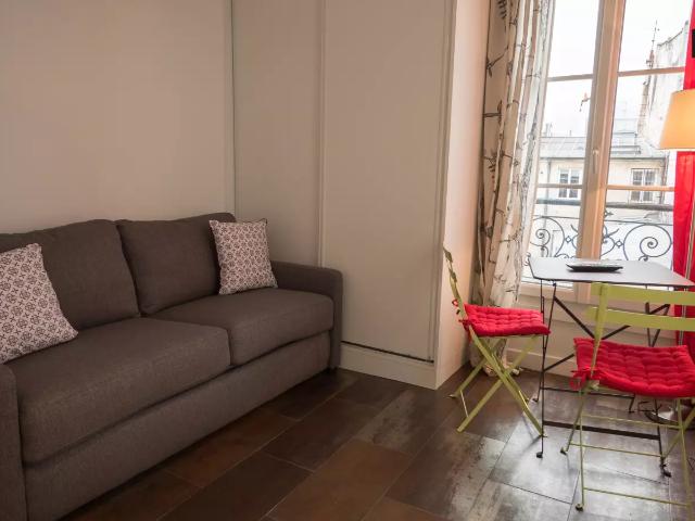 Location Appartement Rue de Montmorency, Paris