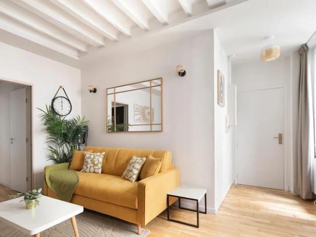 Location Appartement Rue de Montmorency, Paris
