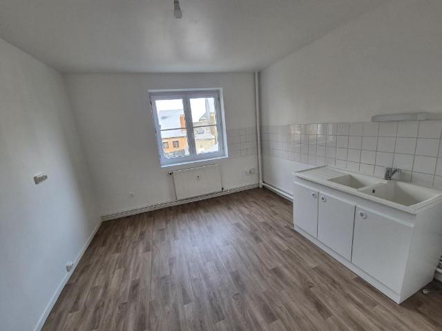 Location Appartement Rue de Montmorency, Rocroi