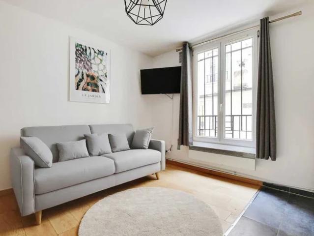 Location Appartement Rue de Montreuil, Paris