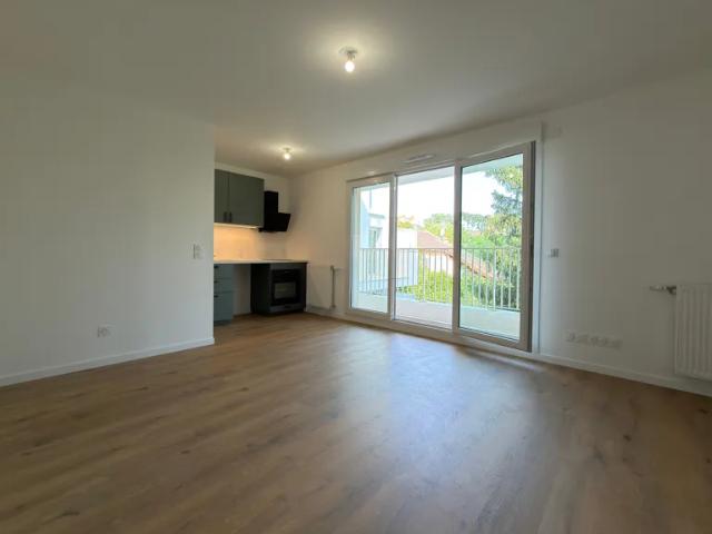 Location Appartement Rue de Mora, Enghien les Bains