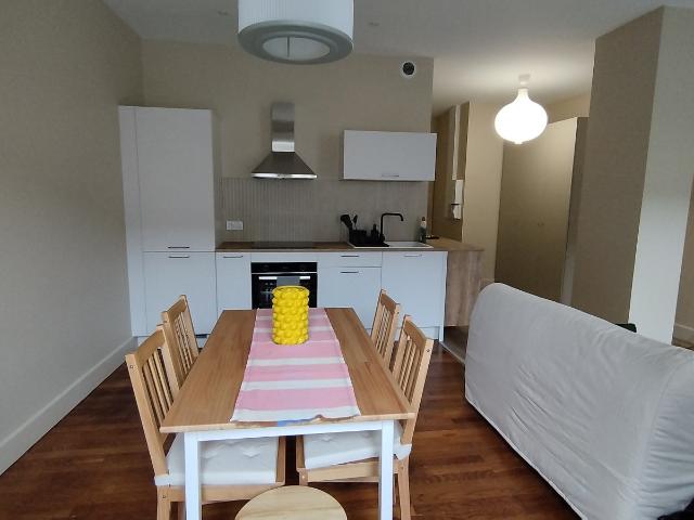 Location Appartement Rue de Mortillet, Grenoble
