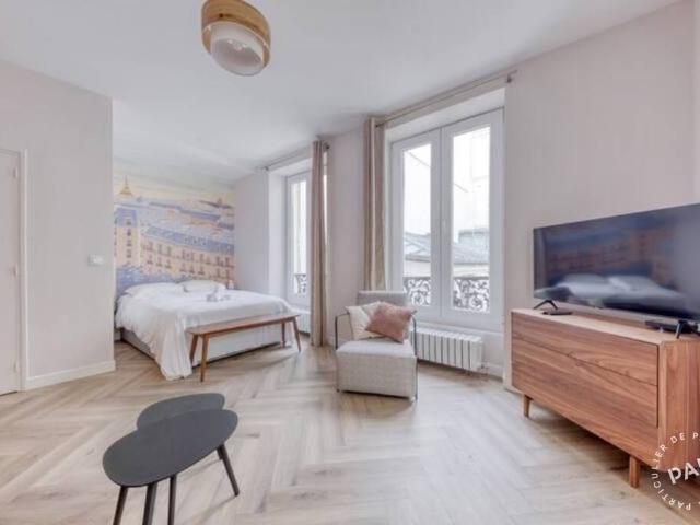 Location Appartement Rue de Maubeuge, Paris