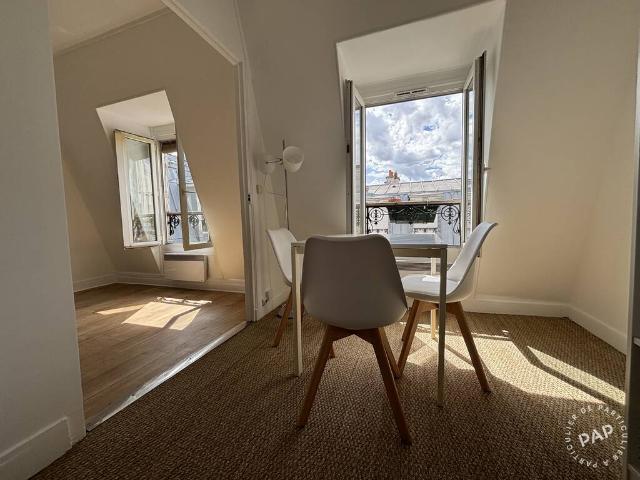 Location Appartement Rue de Maubeuge, Paris