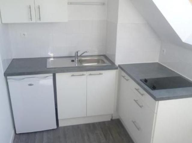 Location Appartement Rue de Maubeuge, Paris