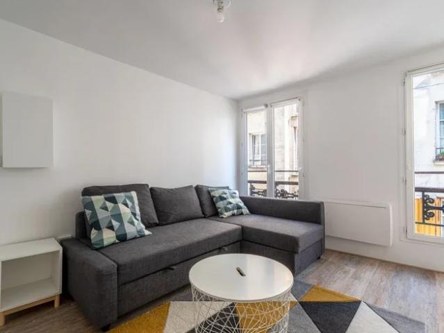 Location Appartement Rue de Mazagran, Paris