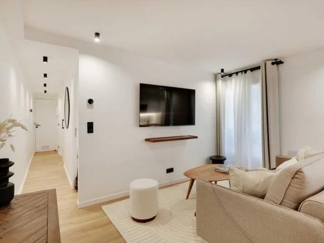 Location Appartement Rue de Mazagran, Paris