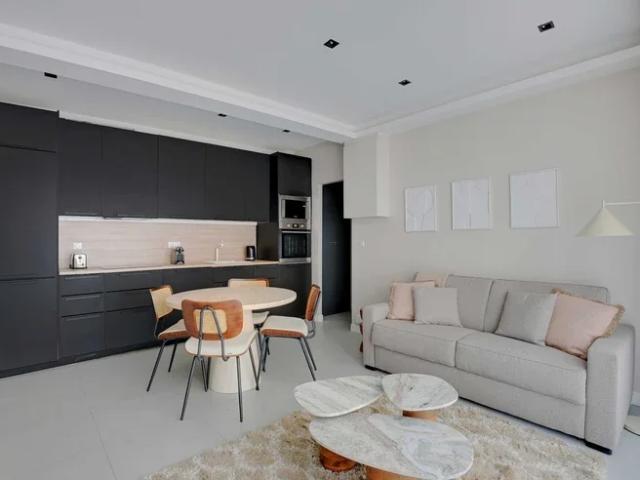 Location Appartement Rue de Madagascar, Paris