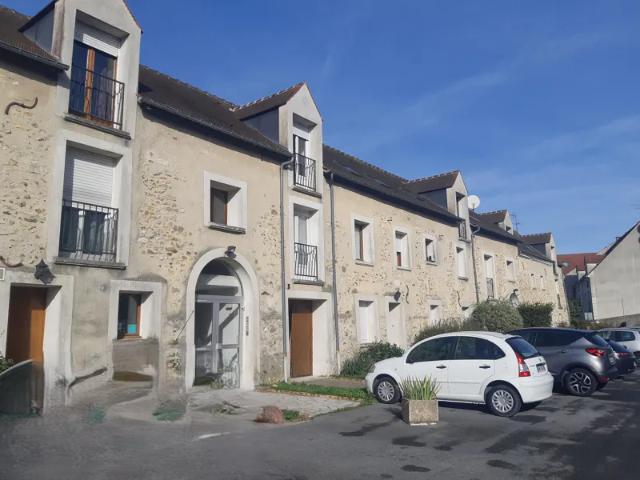 Location Appartement Rue de Maincourt, Longperrier